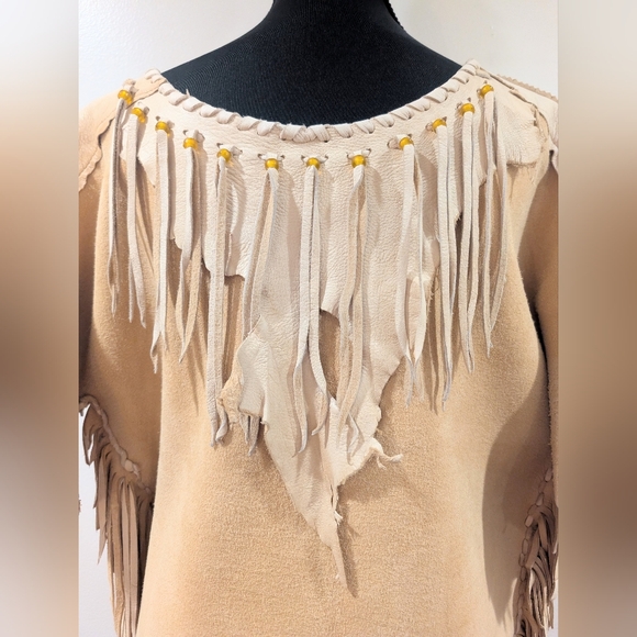 Fringed Buckskin Top - Picture 6 of 7